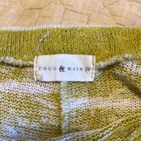 Lime and white striped sweater - Picture 2 of 3